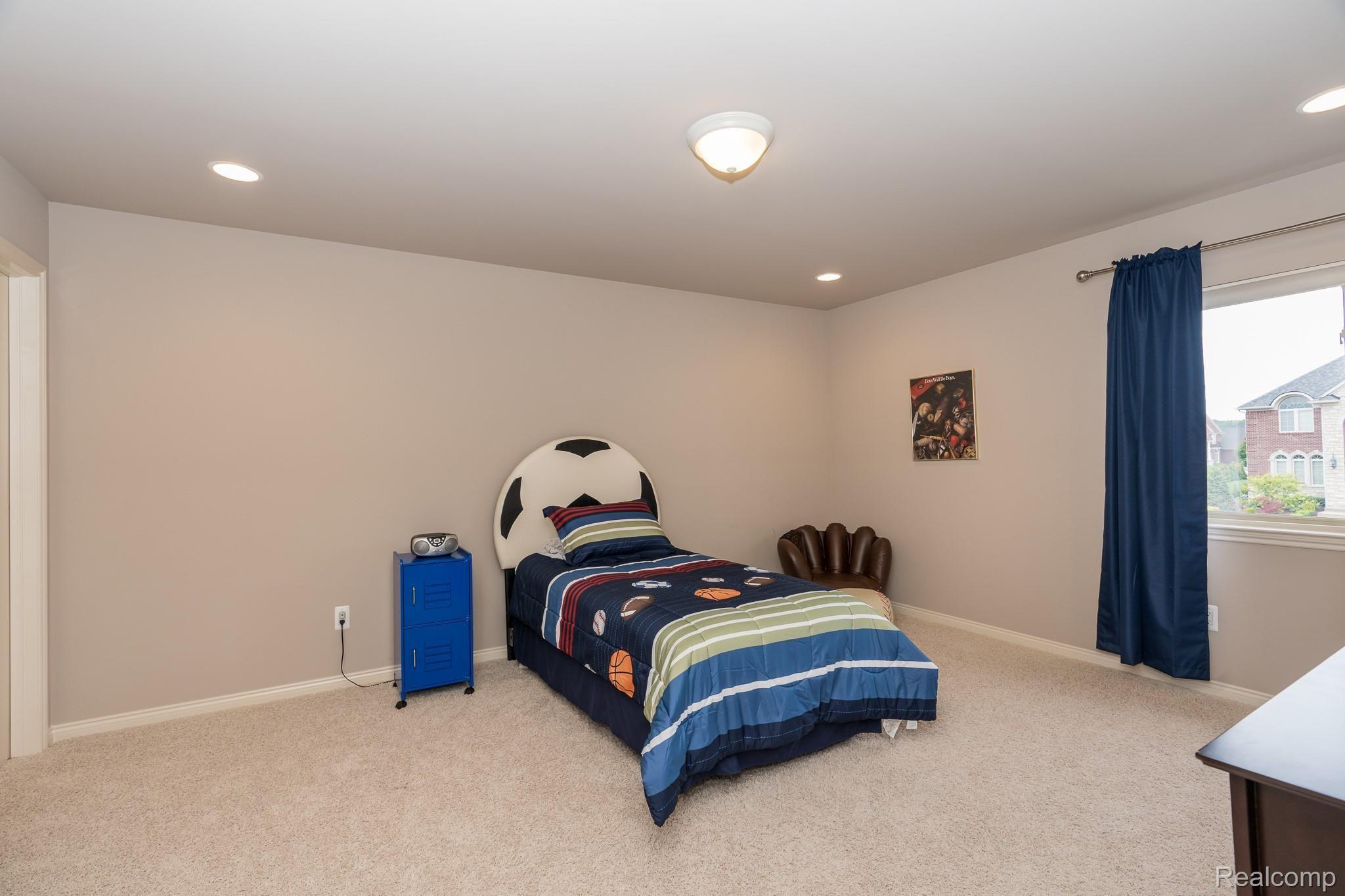 1391 Traceky Drive Rochester, MI 48306 - Photo 26 of 47 Traceky MLS-W050.jpg
