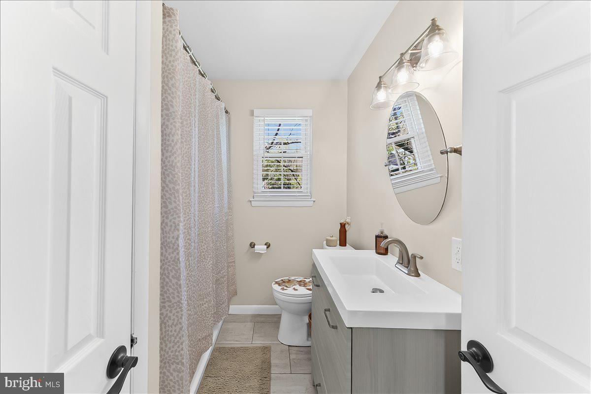 893 Westtown Road West Chester, PA 19382 - Photo 20 of 44 Hall Bath