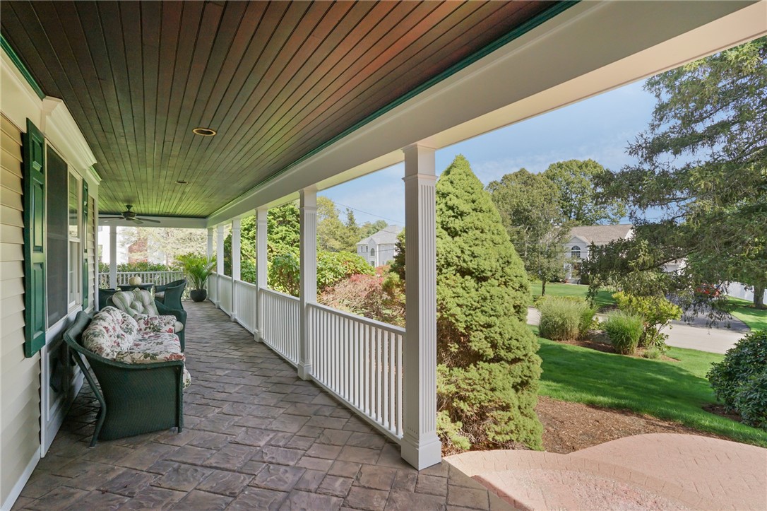 18 Quail Ridge Road Cranston, RI 02921 - Photo 33 of 45
