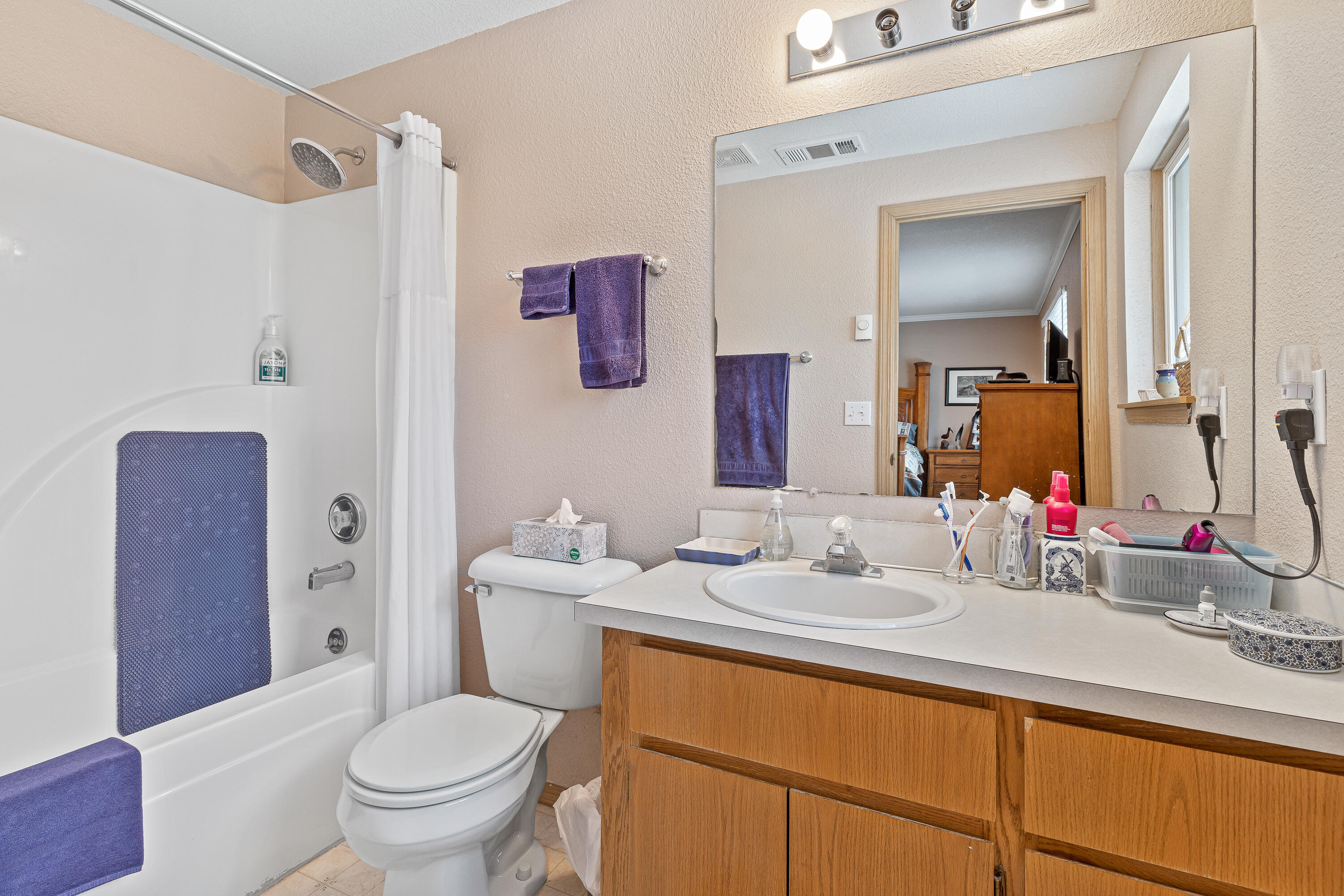 11001 Meadows Road White City, OR 97503 - Photo 18 of 60 9R9A6182