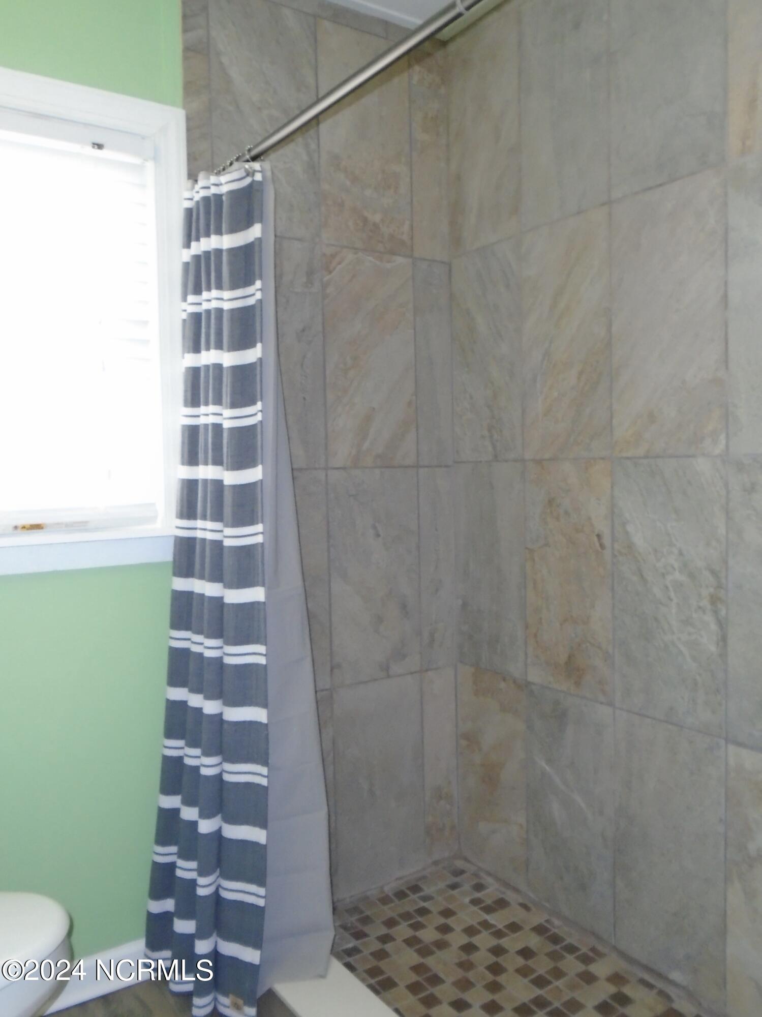 421 Clover Road Wilmington, NC 28405 - Photo 23 of 40 22