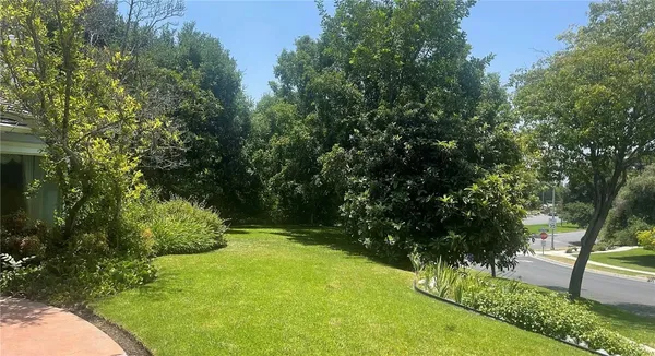 $3,200,001 | 1200 Oakwood Drive, San Marino, CA 91108