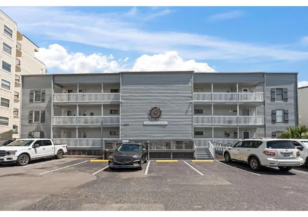 $379,900 | 1514 North Waccamaw Drive, Unit 204, Murrells Inlet, SC 29576