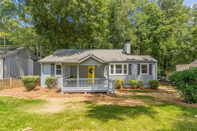 $1,900 | 1226 Thomas Road, Decatur, GA 30030