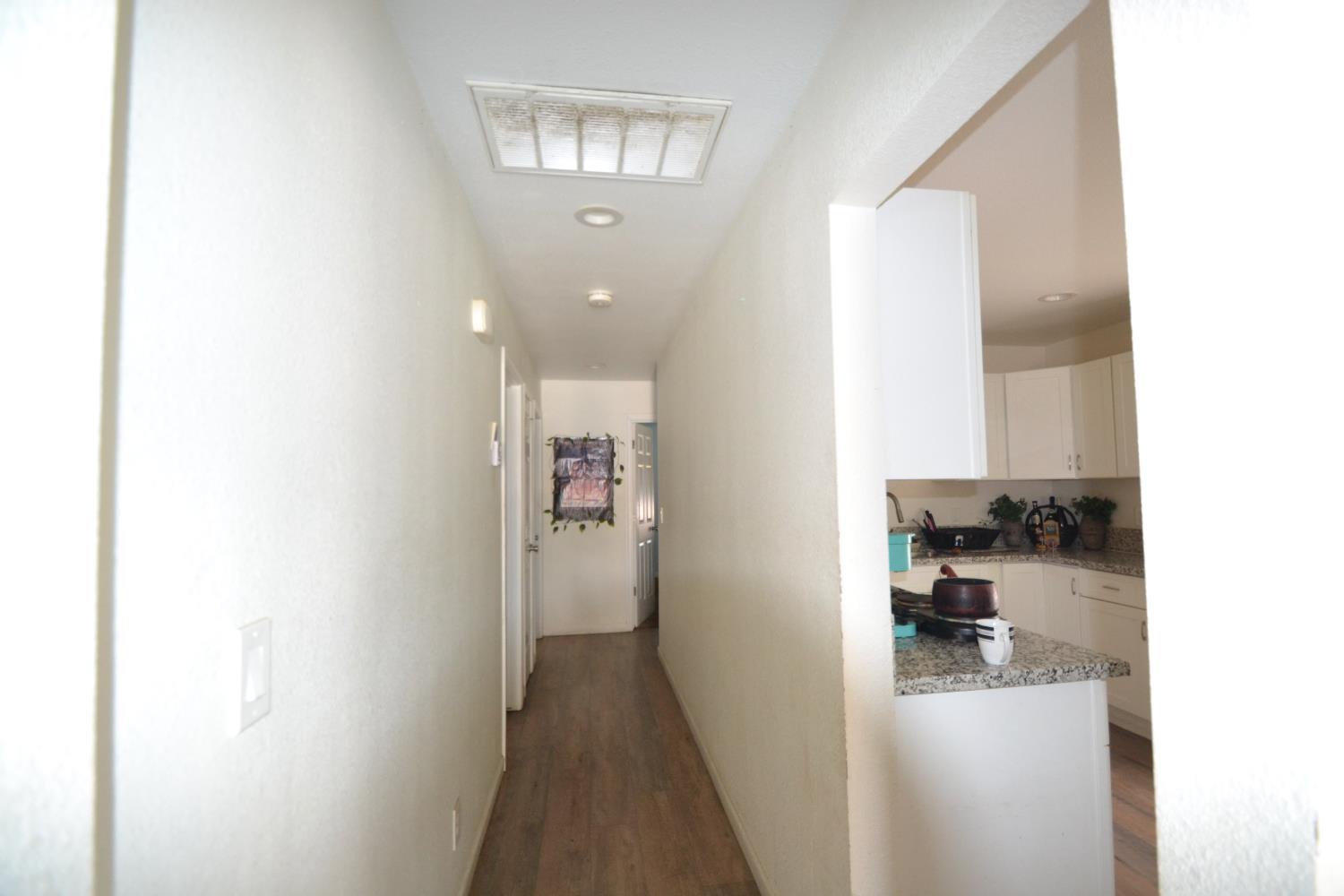 2555 South Lotus Avenue Fresno, CA 93706 - Photo 6 of 15 a view of a living room with furniture