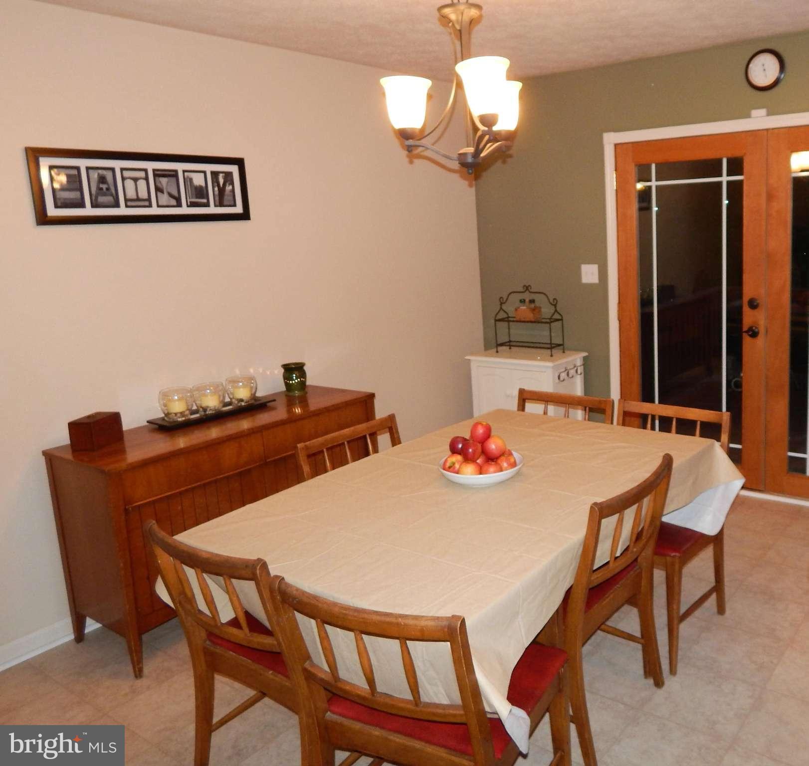 118 Michelle Drive Ranson, WV 25438 - Photo 19 of 25 Dining Room