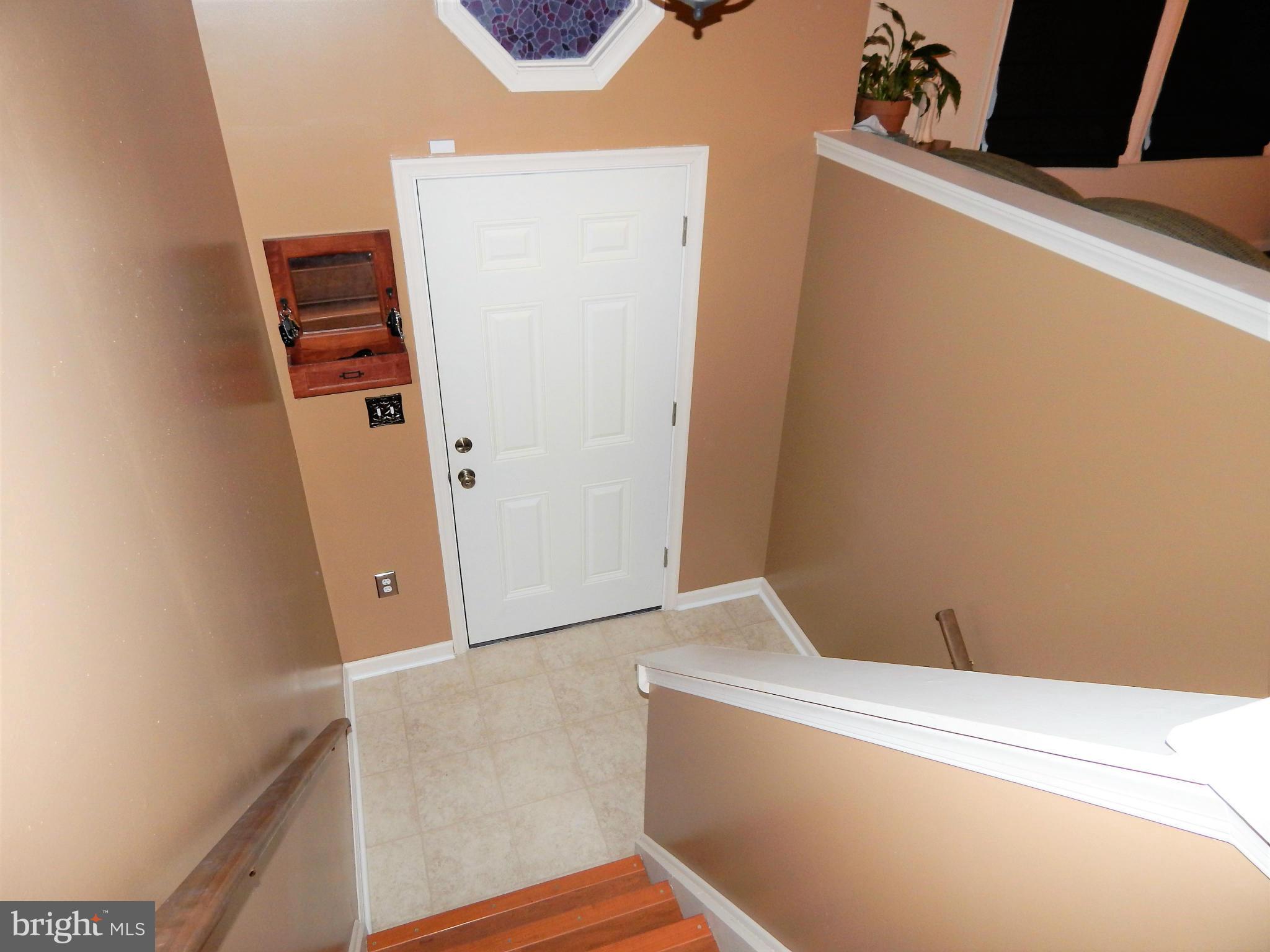 118 Michelle Drive Ranson, WV 25438 - Photo 8 of 25 Interior (General)
