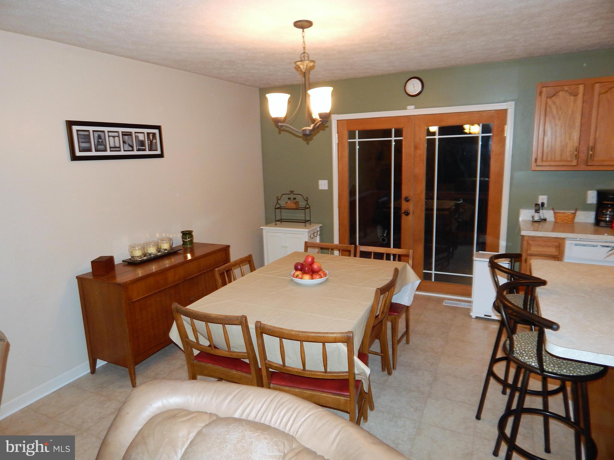 118 Michelle Drive Ranson, WV 25438 - Photo 10 of 25 Dining Room