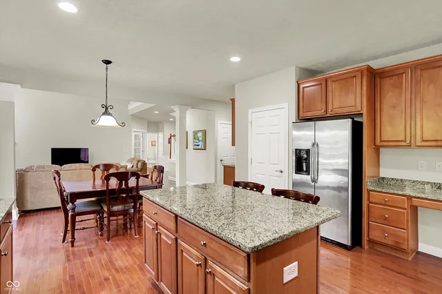 $843,000 | 3884 Long Ridge Boulevard, Carmel, IN 46074