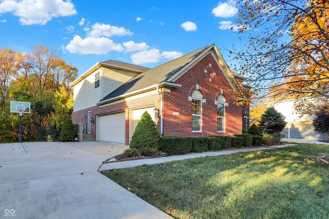 $843,000 | 3884 Long Ridge Boulevard, Carmel, IN 46074