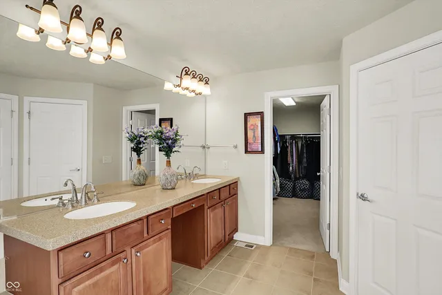 $843,000 | 3884 Long Ridge Boulevard, Carmel, IN 46074