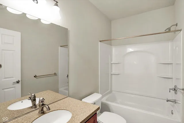 $843,000 | 3884 Long Ridge Boulevard, Carmel, IN 46074