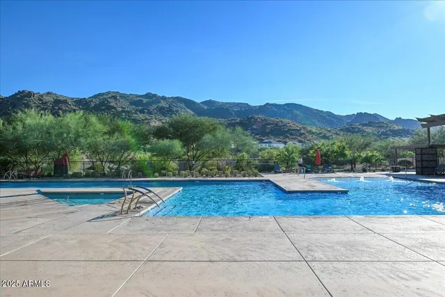 $7,950 | 9407 South 13th Way, Phoenix, AZ 85042