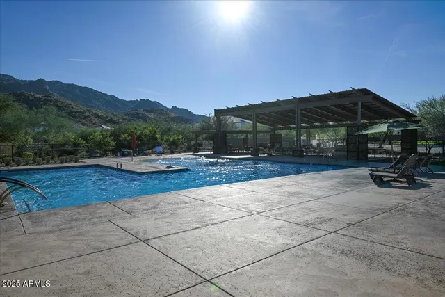 $7,950 | 9407 South 13th Way, Phoenix, AZ 85042