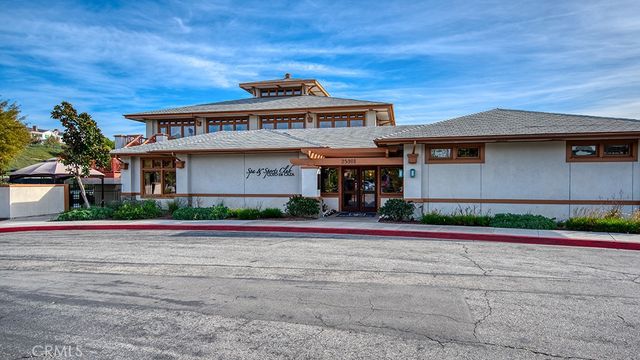 $2,550,000 | 10 Shoal Creek, Coto de Caza, CA 92679