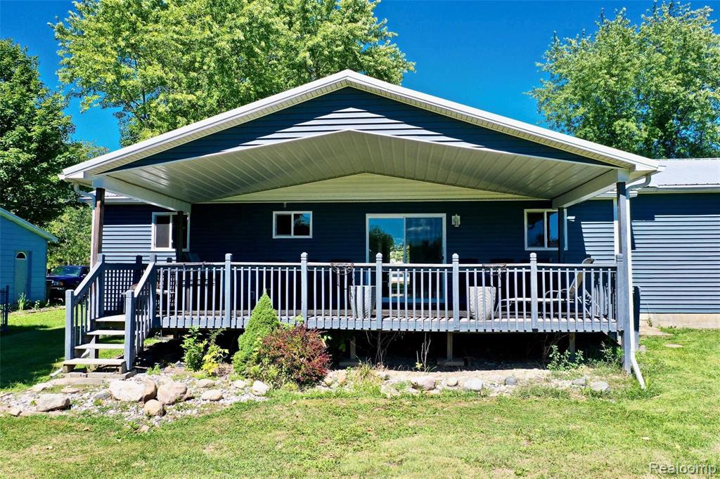 4346 Crosby Road Flint, MI 48506 - Photo 2 of 47
