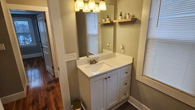 $370,000 | 20 Ottawa Street, Agawam, MA 01001