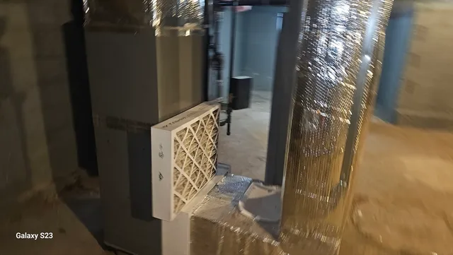 $370,000 | 20 Ottawa Street, Agawam, MA 01001