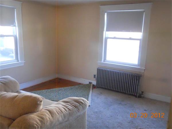 26 Hobson Street Methuen, MA 01844 - Photo 15 of 17