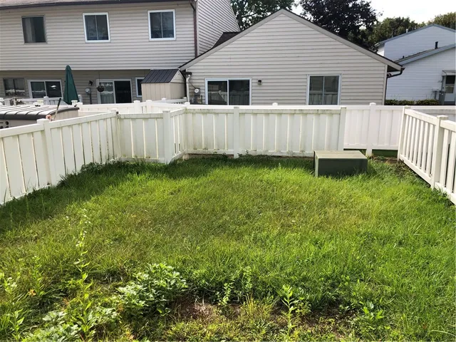 $1,700 | 153 Windsorshire Drive, Ogden, NY 14624