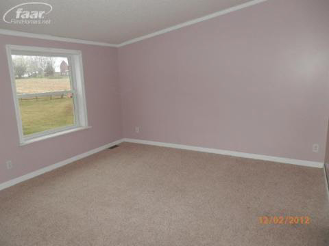 4258 Summers Road North Branch, MI 48461 - Photo 5 of 9 20174342-4.JPG