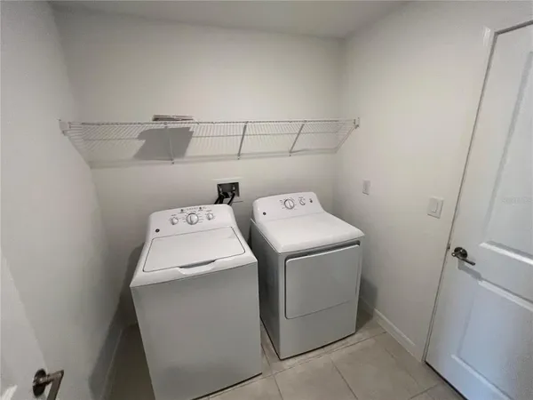 $2,450 | 12796 Weston Oaks Lane, Riverview, FL 33579