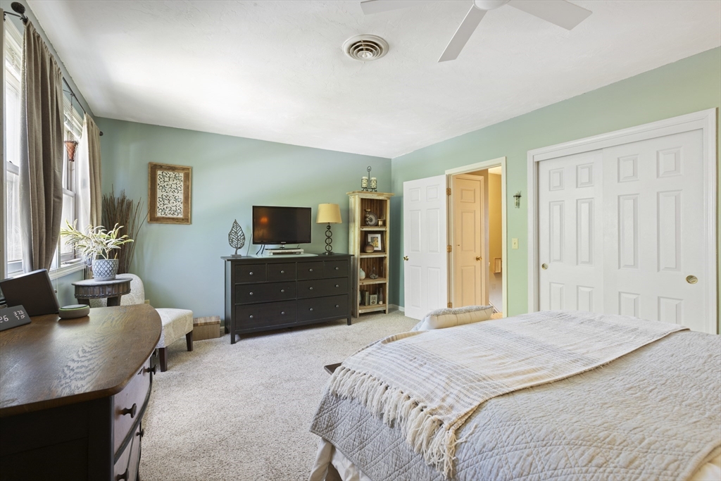 3 Summerville Road, Unit 3 Foxboro, MA 02035 - Photo 24 of 32