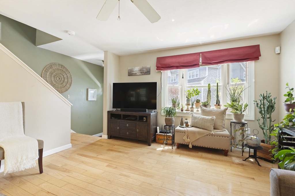 3 Summerville Road, Unit 3 Foxboro, MA 02035 - Photo 8 of 32