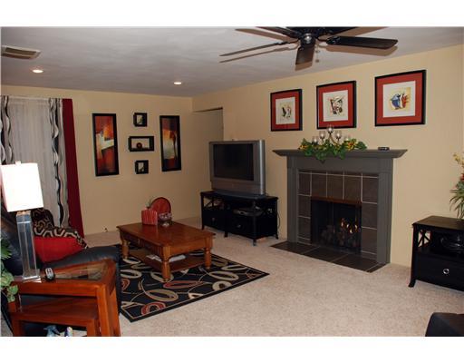 4239 Greenridge Road Castle Shannon, PA 15234 - Photo 3 of 18 Living Room.