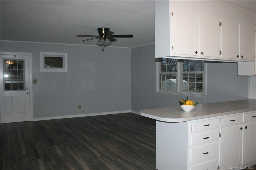 2202 Havenwood Road Dallas, NC 28034 - Photo 11 of 41 Gallery Image 11