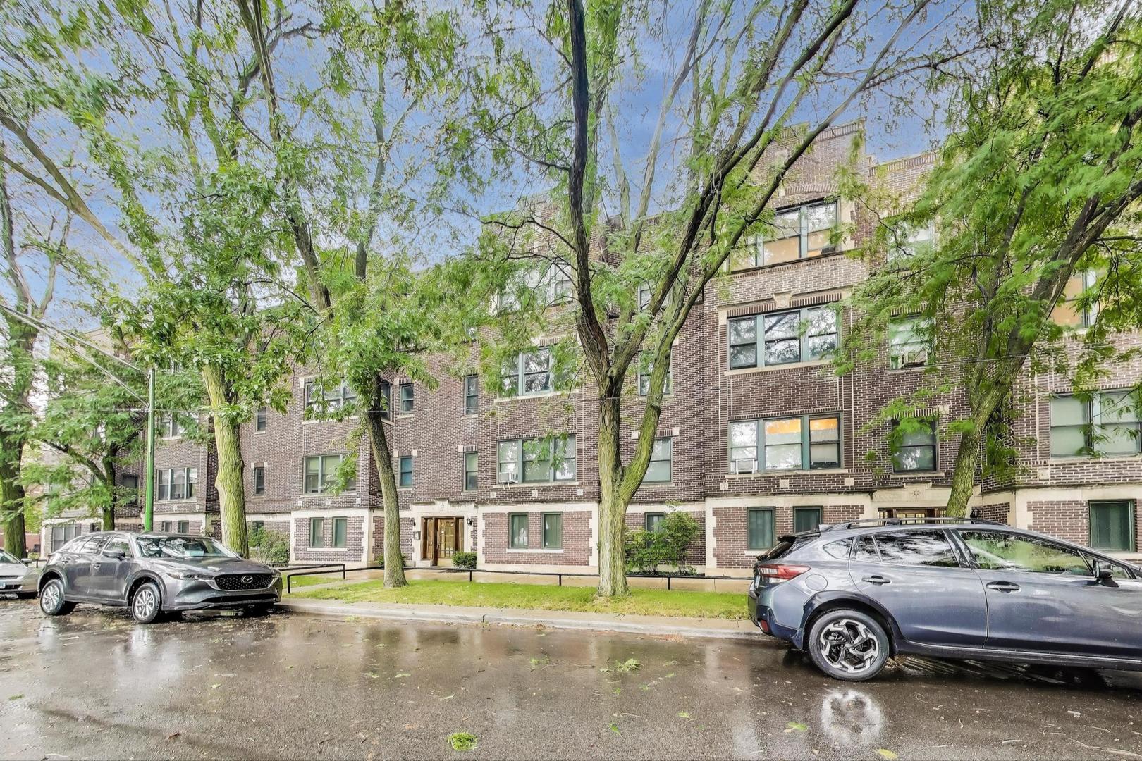 1308 East 56th Street, Unit 2 Chicago, IL 60637 - Photo 1 of 18