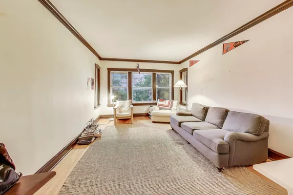 $250,000 | 1308 East 56th Street, Unit 2, Chicago, IL 60637