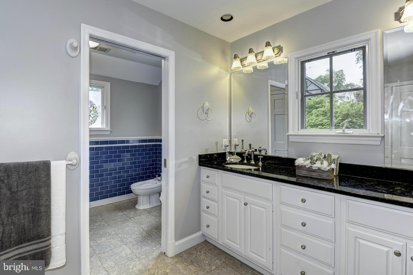4616 Sleaford Road Bethesda, MD 20814 - Photo 23 of 30 Bath (Master)