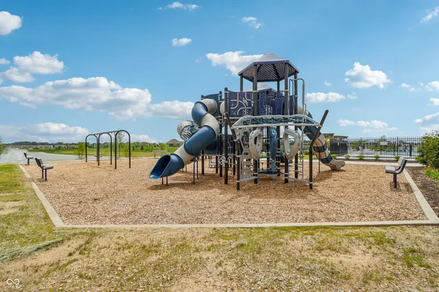 $415,100 | 305 Highland Avenue, Danville, IN 46122