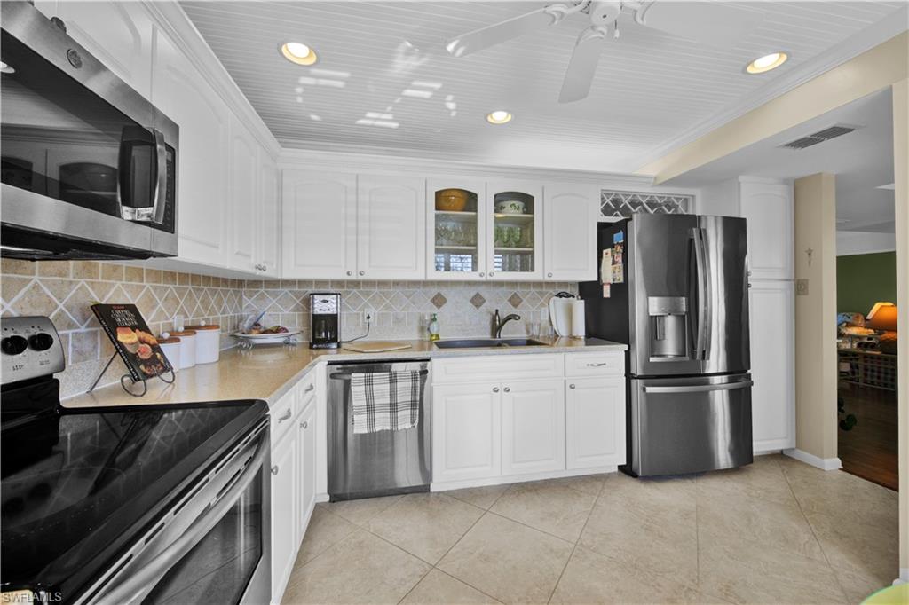 225 Memory Lane, Unit 2464 Naples, FL 34112 - Photo 23 of 35