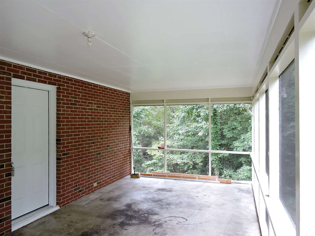 2233 Ferrell Road Durham, NC 27704 - Photo 20 of 23 Photo 20