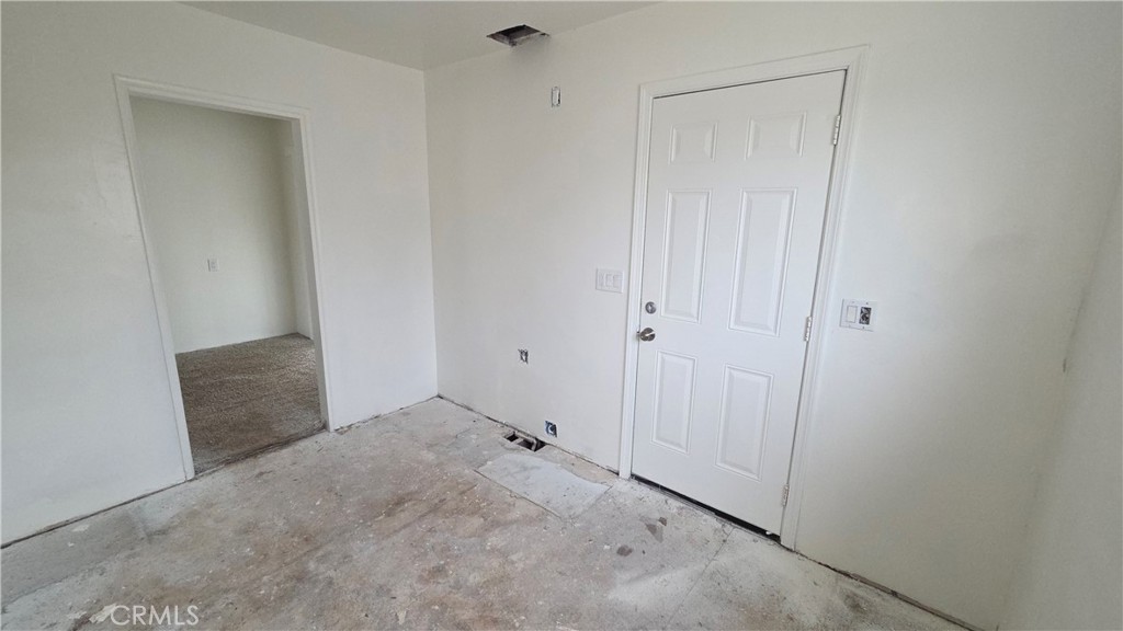 719 Erica Street Escondido, CA 92027 - Photo 7 of 27