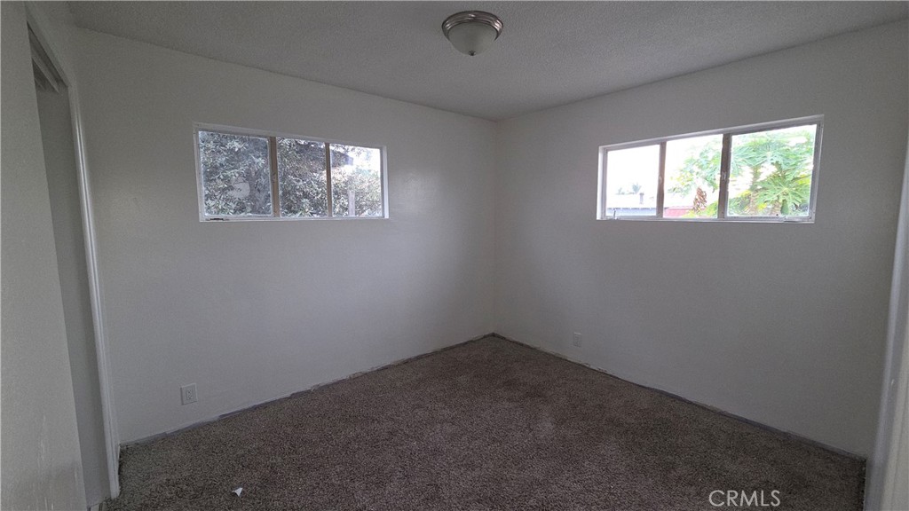 719 Erica Street Escondido, CA 92027 - Photo 9 of 27