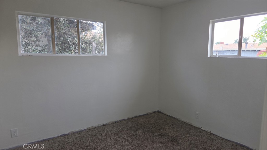 719 Erica Street Escondido, CA 92027 - Photo 10 of 27