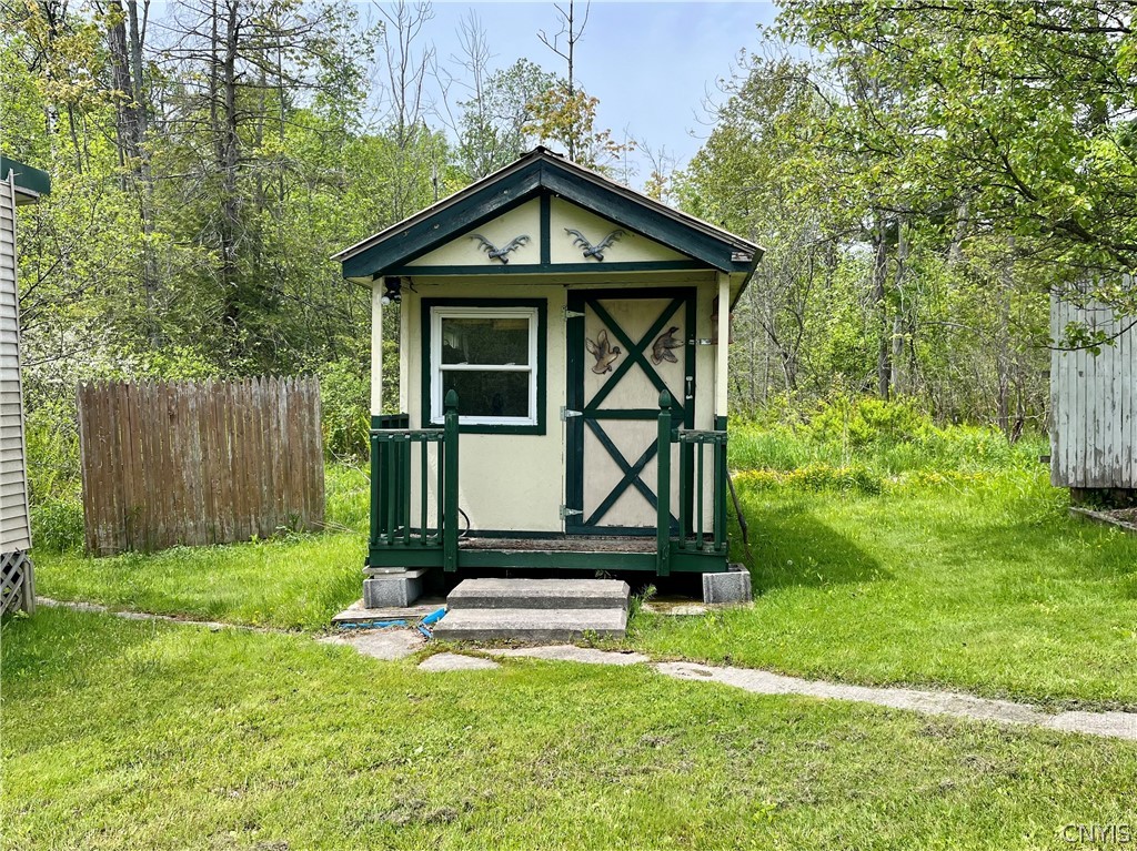 83 Stoney Robby Road Fulton, NY 13069 - Photo 8 of 30