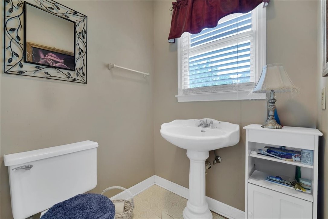 517 Bethlehem Ridge Road Pickens, SC 29671 - Photo 18 of 39