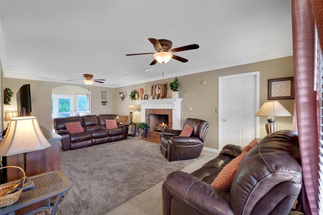 517 Bethlehem Ridge Road Pickens, SC 29671 - Photo 3 of 39