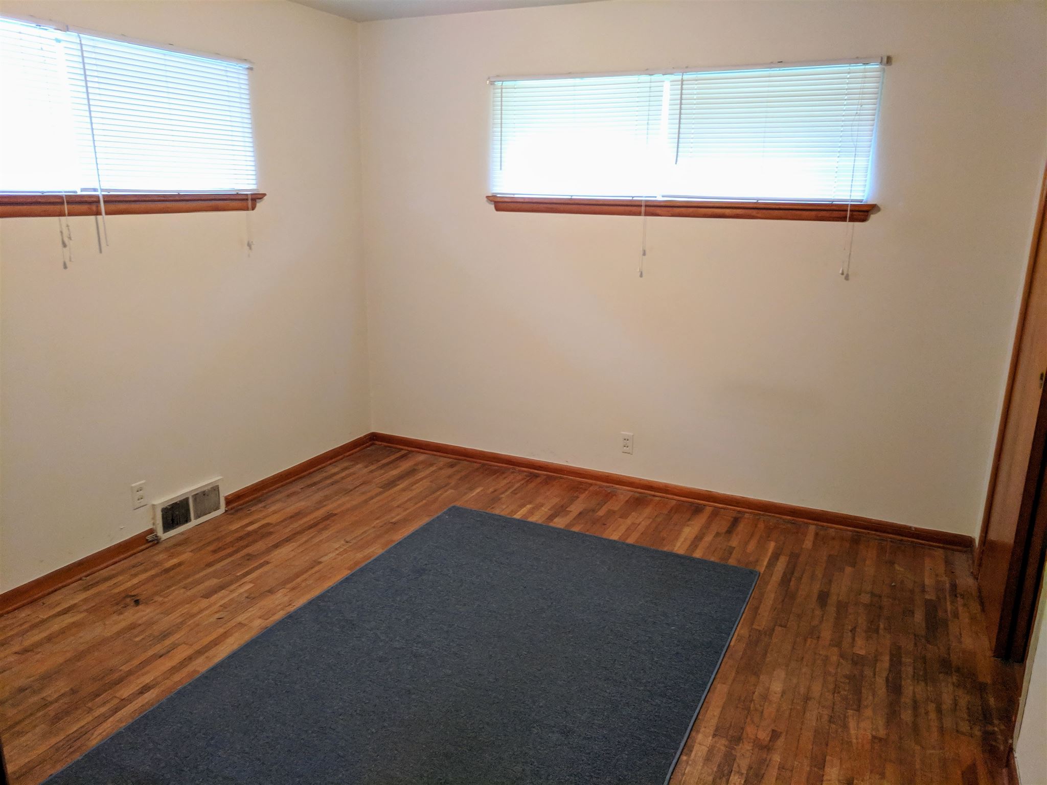 6105 West Taylor Road Muncie, IN 47304 - Photo 6 of 13 Gallery Image 6