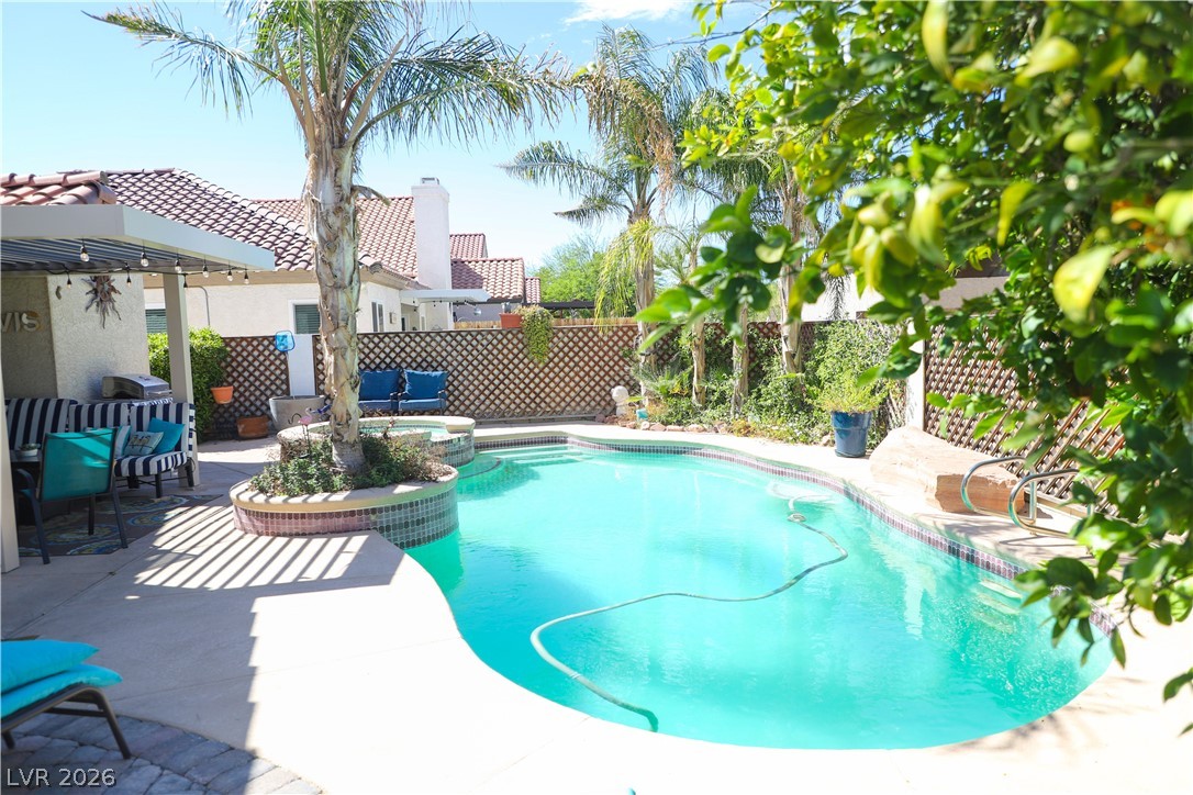 133 Coventry Circle Henderson, NV 89074 - Photo 98 of 99 Pool
