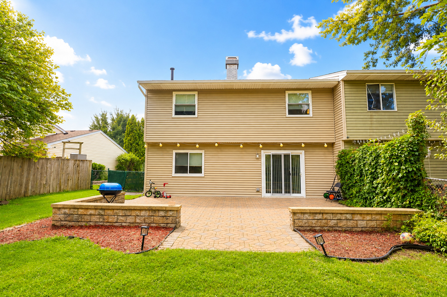 1348 Inverness Drive Elgin, IL 60120 - Photo 20 of 20 Gallery Image 20