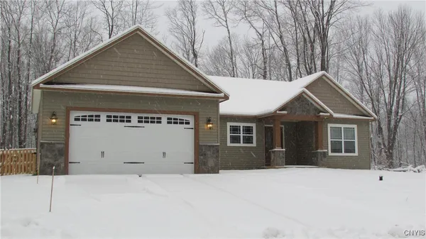 $562,900 | 8835-fr 8835-fr Front Gaskin Road, Phoenix, NY 13135