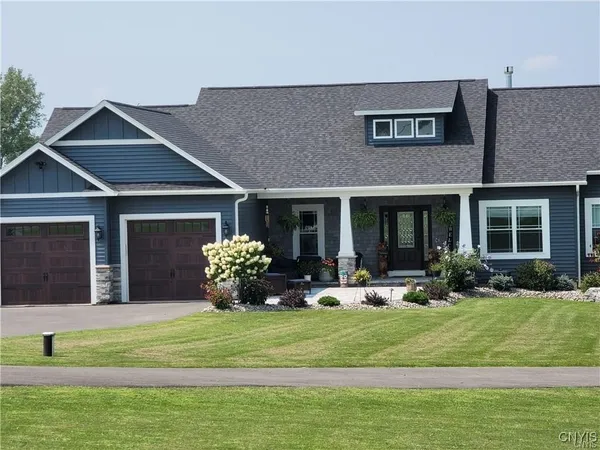 $562,900 | 8835-fr 8835-fr Front Gaskin Road, Phoenix, NY 13135