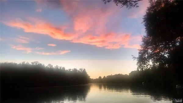 $562,900 | 8835-fr 8835-fr Front Gaskin Road, Phoenix, NY 13135