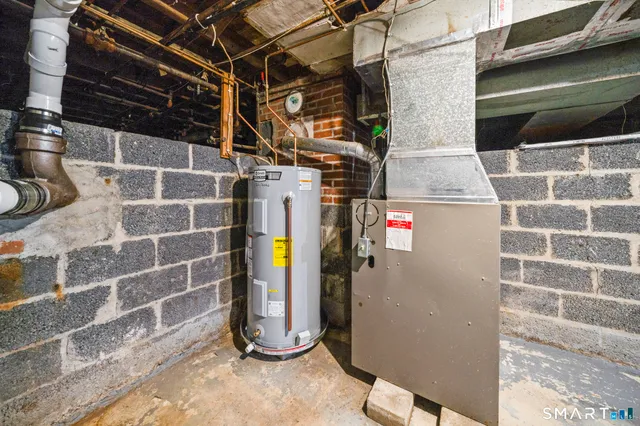 $2,000 | 8 New Hampshire Drive, New Britain, CT 06052