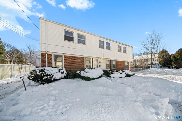 $2,000 | 8 New Hampshire Drive, New Britain, CT 06052